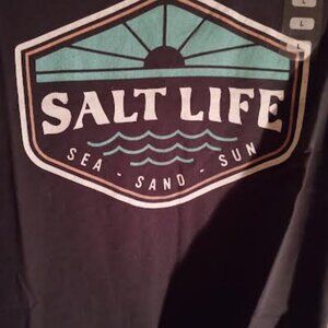 NWT Salt life short sleeve crop